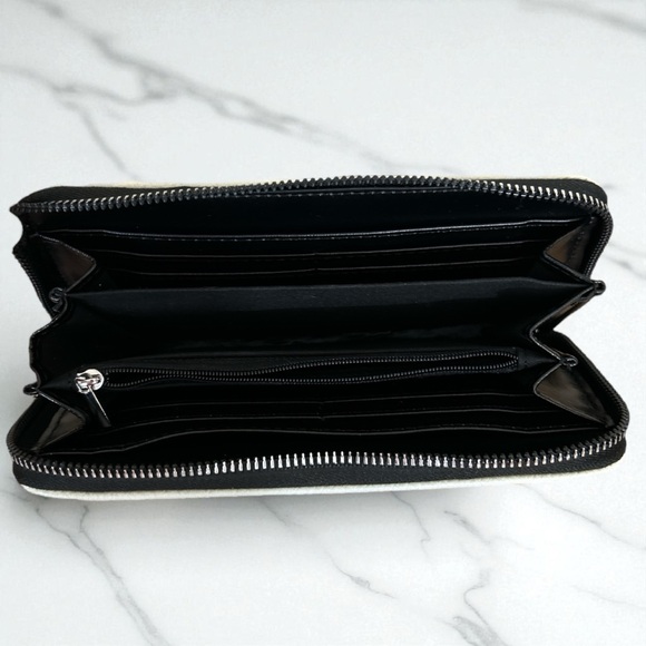 Mickey Mouse and Minnie Mouse Disney Alidi Zip Around Wallet - Picture 4 of 4